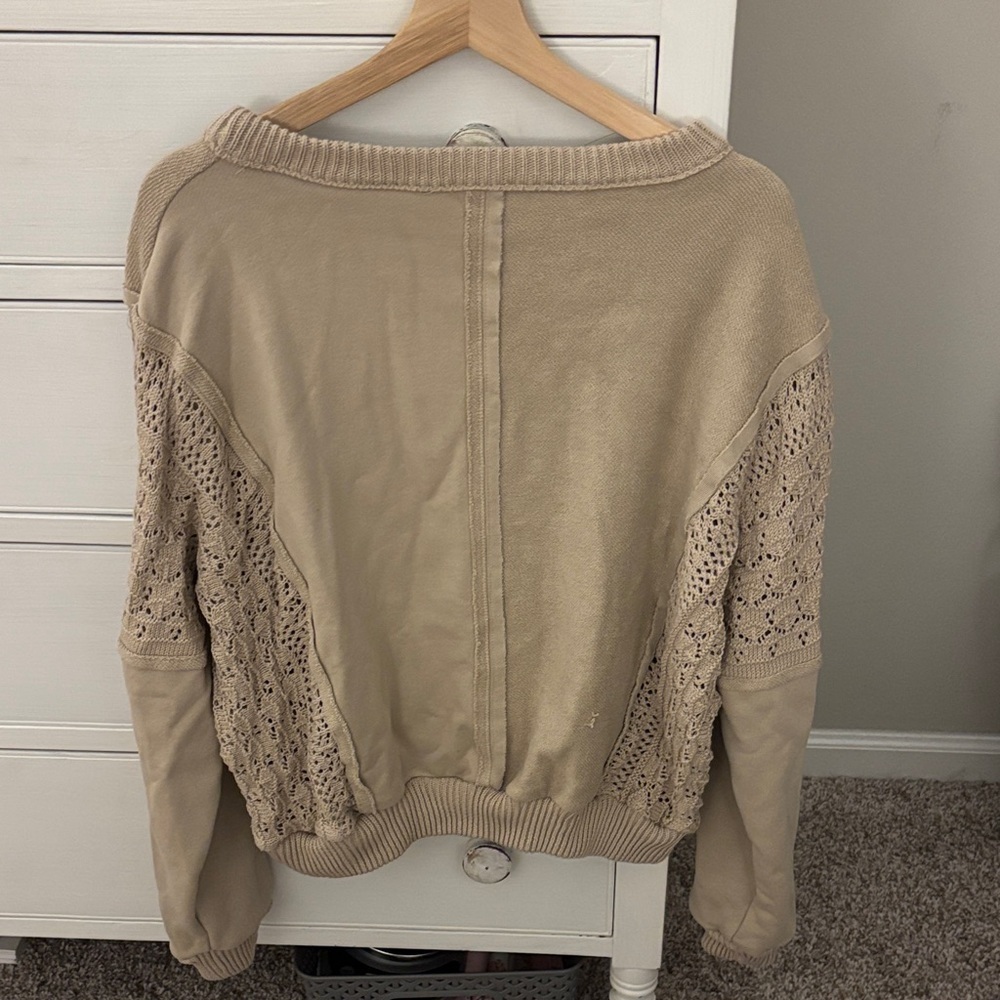 BiBi Beige Sweater with Crochet Sleeves - Picture 4 of 7